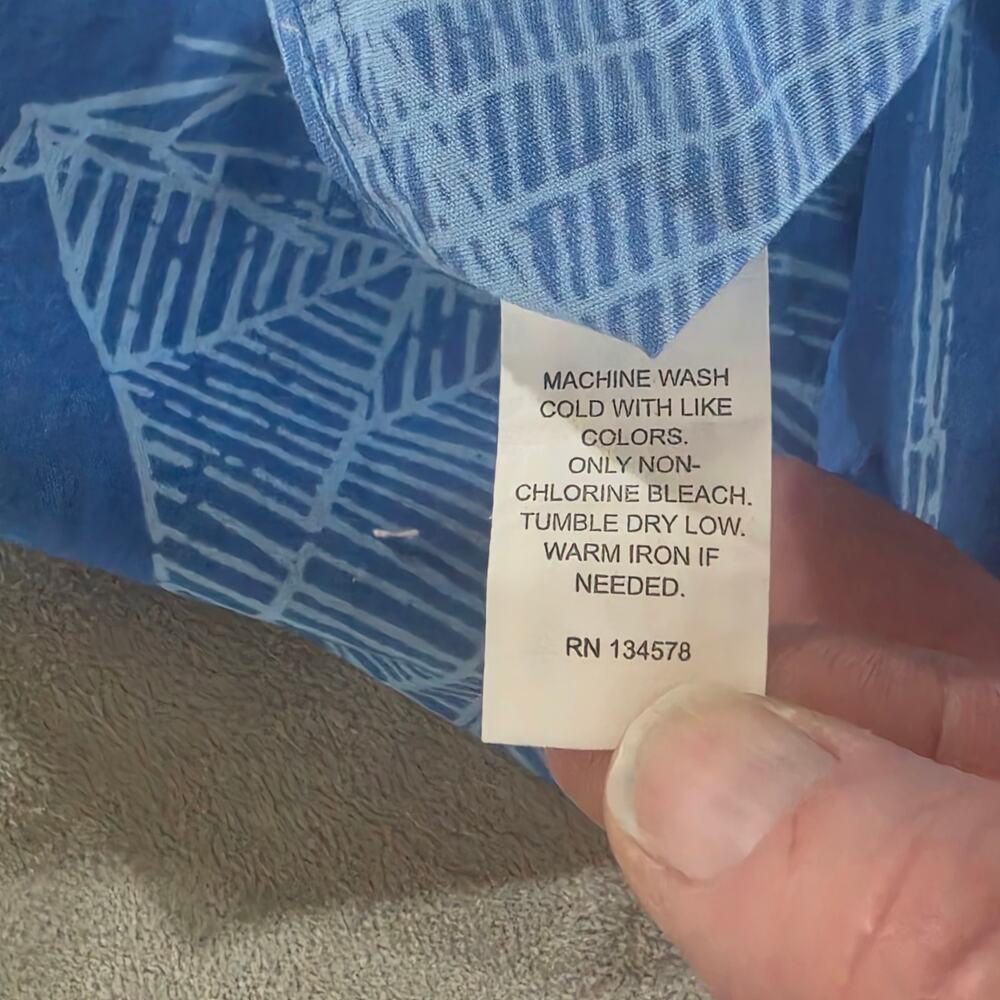 New Vineyard Vines Whale Shirt Blue Sailboat Print Short Sleeve Button Down Mens - Picture 11 of 14